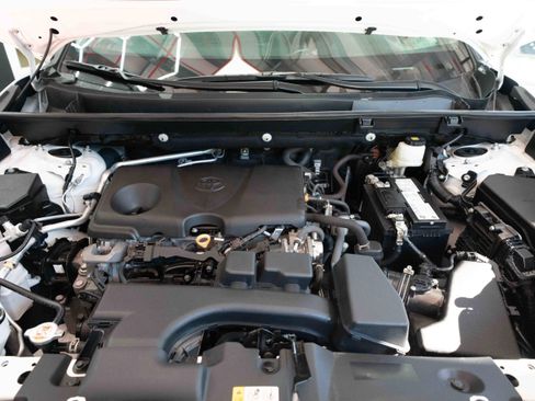 Used 2024 Toyota RAV4 Adventure w/ Convenience Package image 32