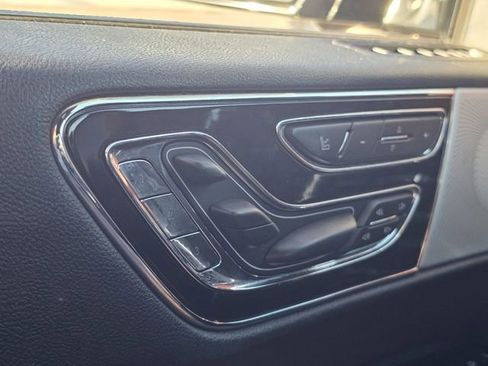 Used 2021 Lincoln Navigator Reserve w/ Luxury Package image 14