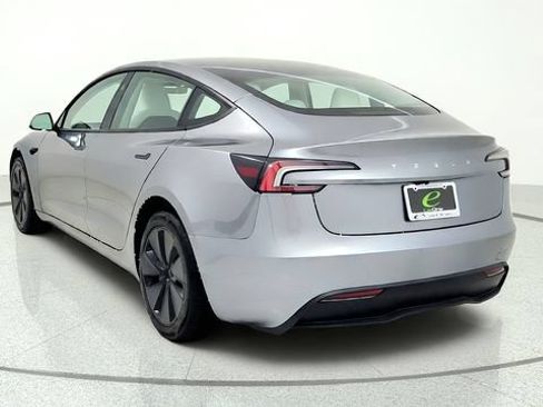 Used 2025 Tesla Model 3 Long Range RWD image 6