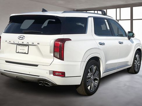 Used 2022 Hyundai Palisade Limited image 6