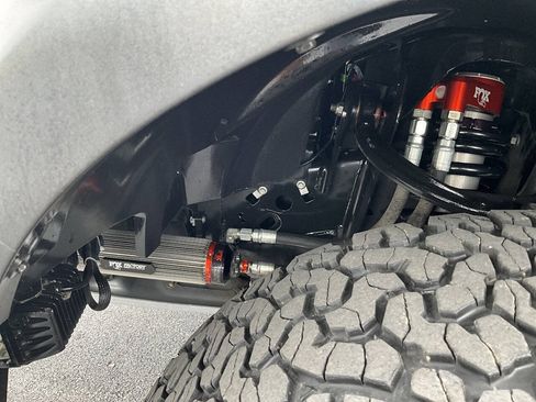 Used 2018 Ford F150 Raptor w/ Equipment Group 802A Luxury AWD/4WD image 18