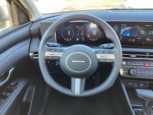 New 2026 Hyundai Tucson SE image 13