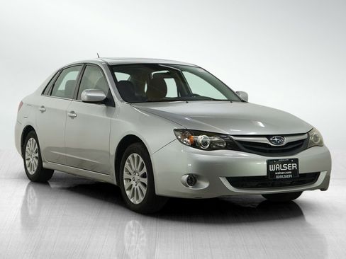Used 2011 Subaru Impreza 2.5i Premium w/ PWR Moonroof Value Pkg image 7