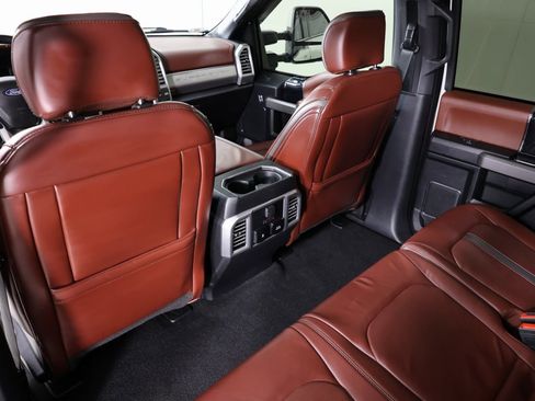 Used 2020 Ford F350 Platinum w/ FX4 Off-Road Package image 53