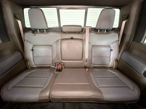 Used 2022 GMC Sierra 2500 Denali AWD/4WD image 11