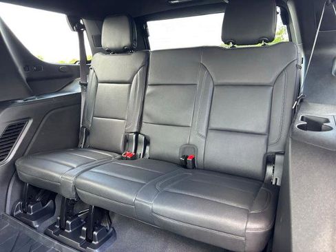 Used 2024 Chevrolet Tahoe LT w/ LT Signature Package AWD/4WD image 15