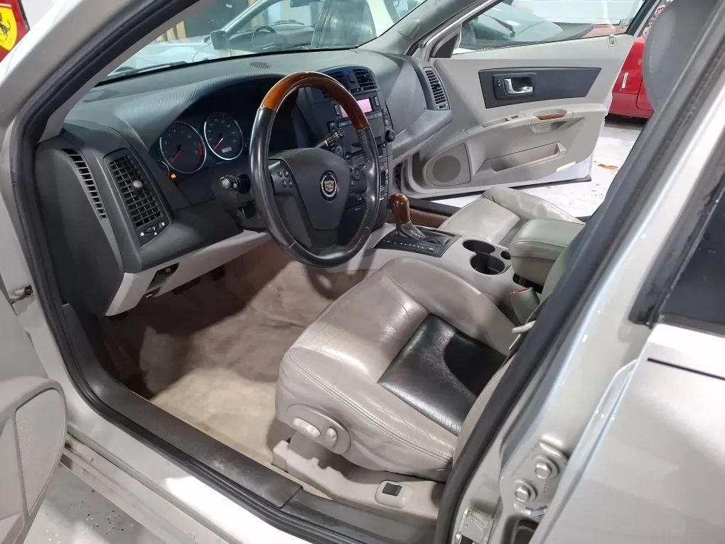 Used 2005 Cadillac CTS 3.6 w/ Luxury Package RWD image 8