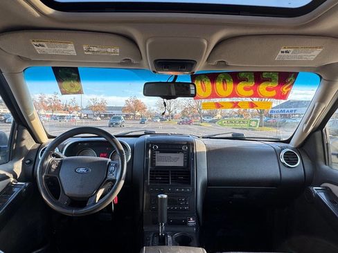 Used 2008 Ford Explorer Sport Trac Limited image 11