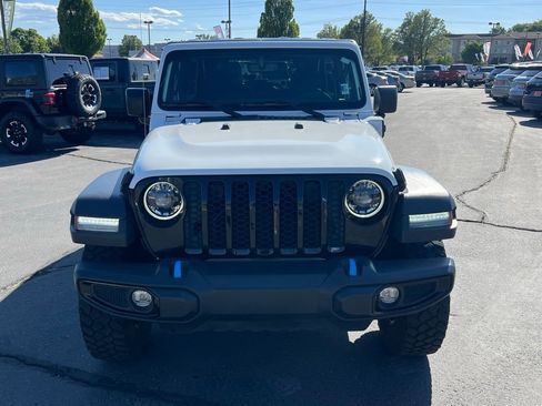Used 2023 Jeep Wrangler Unlimited w/ Cold Weather Group AWD/4WD image 4
