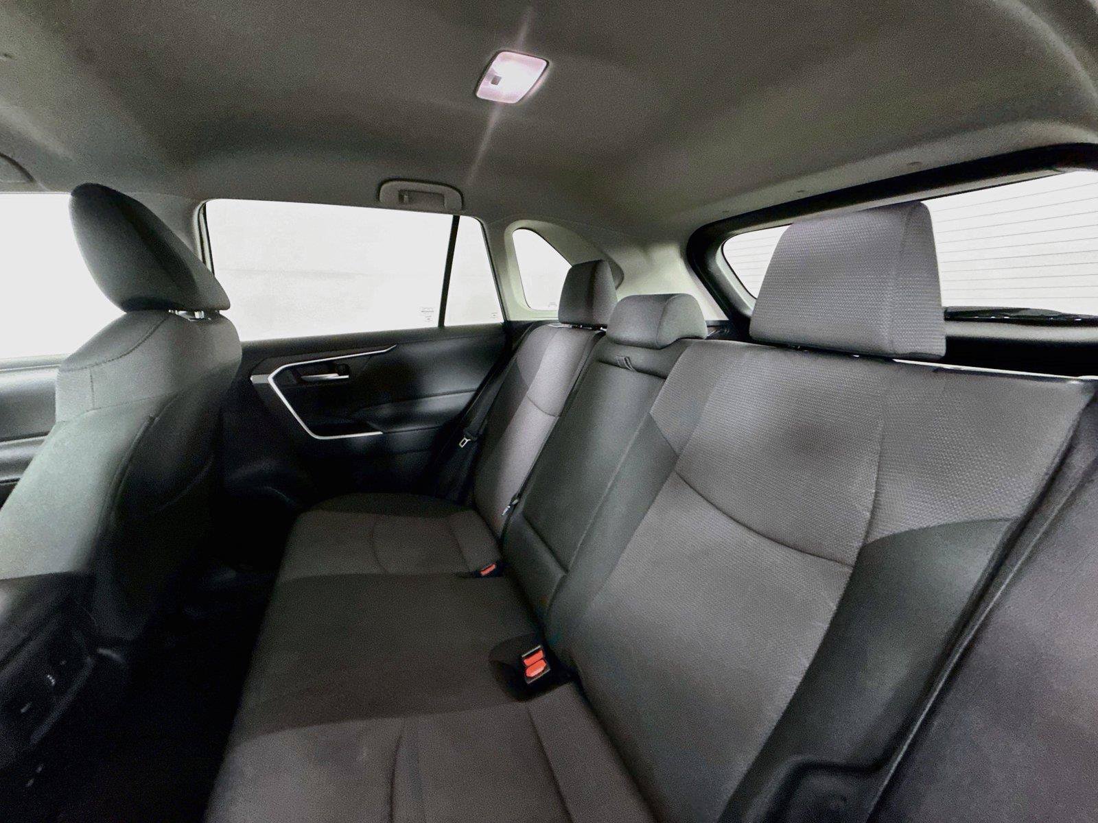 Certified 2025 Toyota RAV4 XLE AWD/4WD image 28