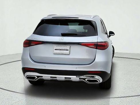 Used 2026 Mercedes-Benz GLC 300 4MATIC image 10