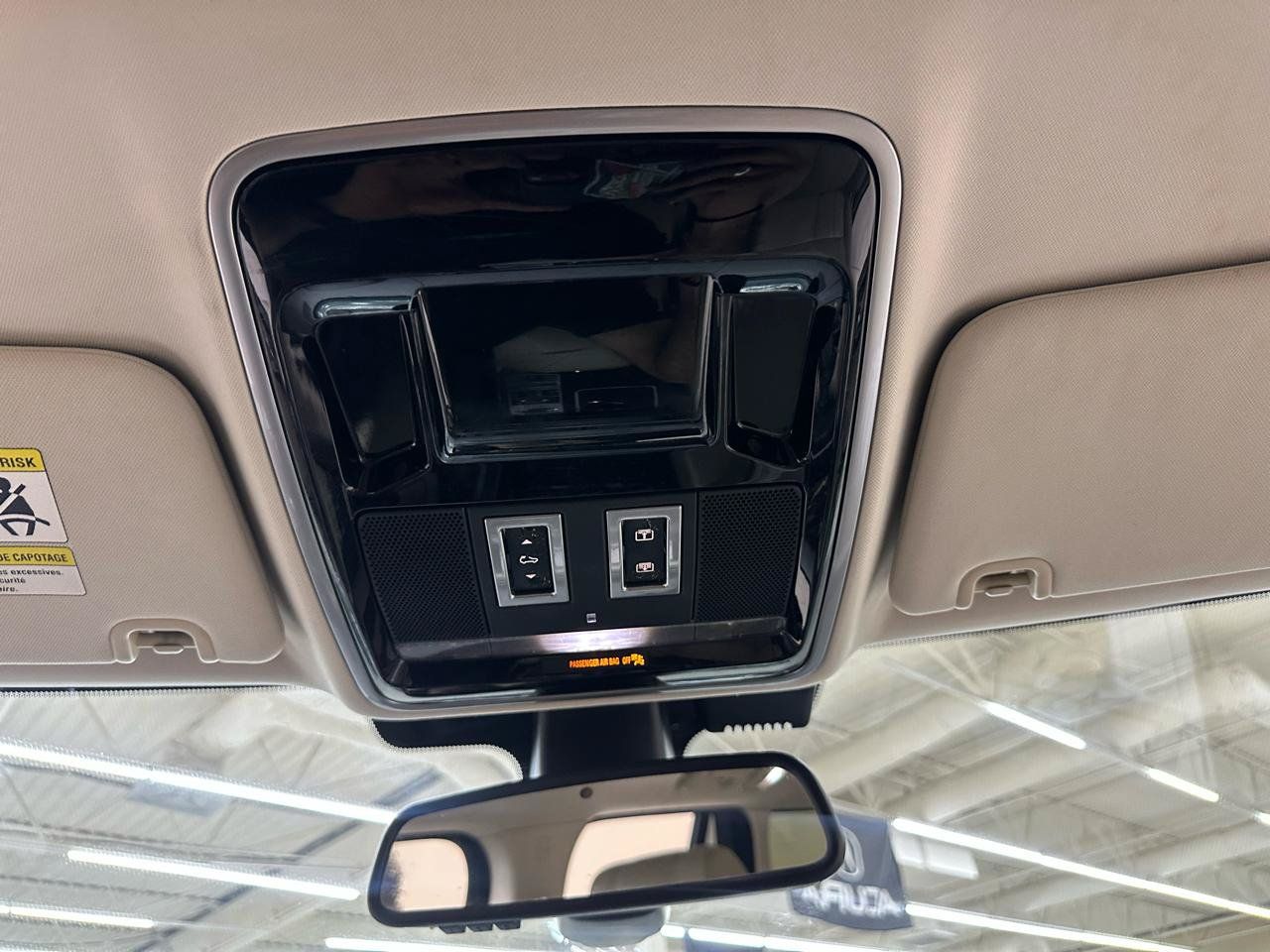 Used 2014 Land Rover Range Rover HSE AWD/4WD image 32