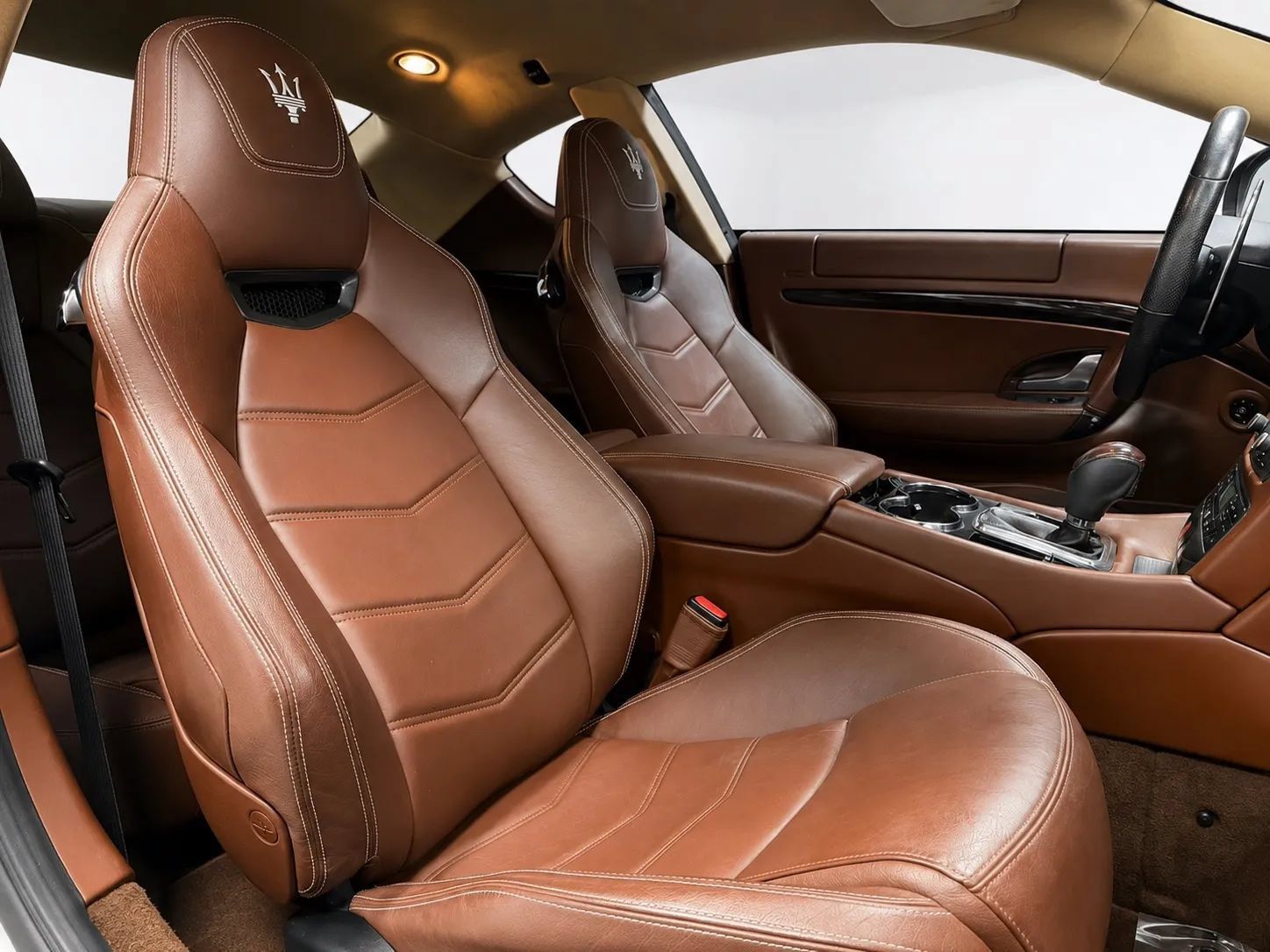 Used 2014 Maserati GranTurismo MC RWD image 21
