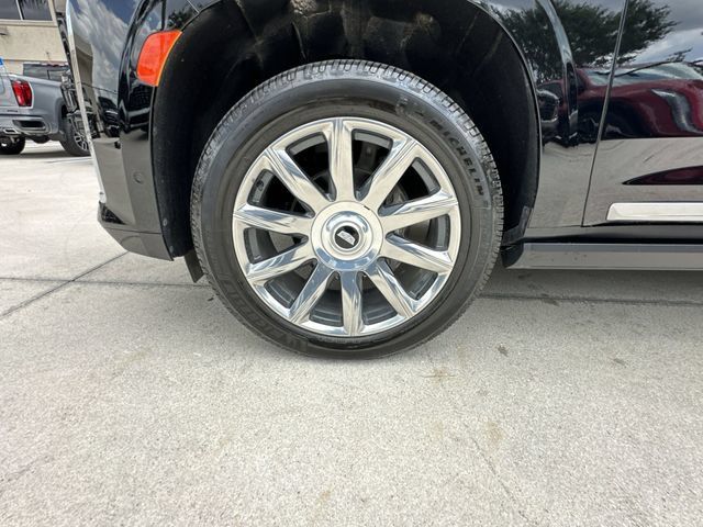 Certified 2024 Cadillac Escalade ESV Premium Luxury Platinum AWD/4WD image 18