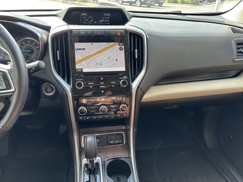 Used 2022 Subaru Ascent Touring AWD/4WD image 23