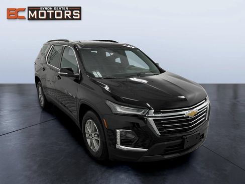 Used 2023 Chevrolet Traverse LT w/ LPO, Floor Liner Package AWD/4WD image 7