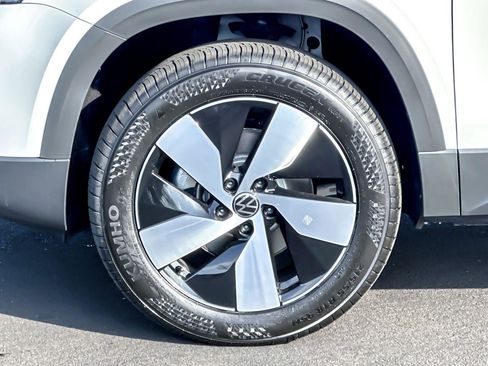 New 2026 Volkswagen Taos S AWD/4WD image 24