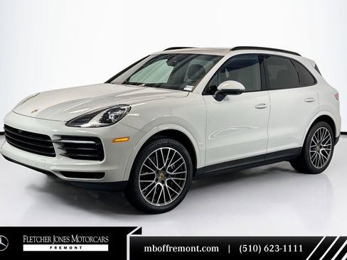 Used 2021 Porsche Cayenne image 1