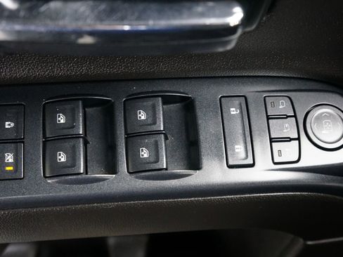 Used 2017 GMC Sierra 1500 4x4 Double Cab image 19