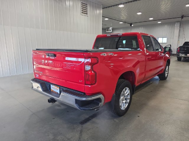 Used 2023 Chevrolet Silverado 1500 LT AWD/4WD image 8