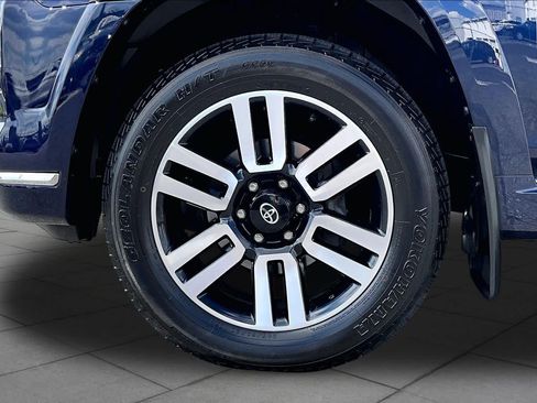 Used 2023 Toyota 4Runner Limited AWD/4WD image 11