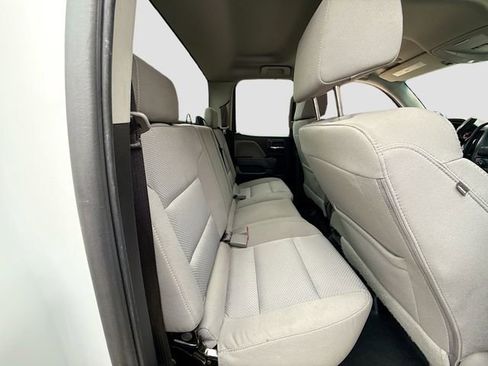 Used 2019 Chevrolet Silverado 1500 Custom image 25