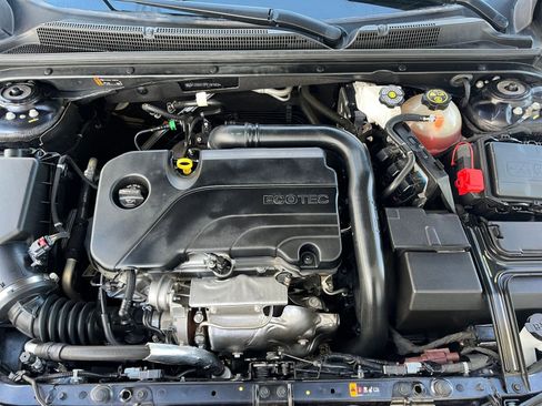 Used 2023 Chevrolet Malibu LT w/ Driver Confidence Package image 32