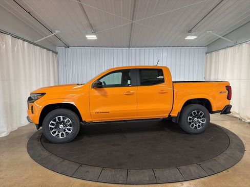 New 2026 Chevrolet Colorado Z71 w/ Technology Package AWD/4WD image 2