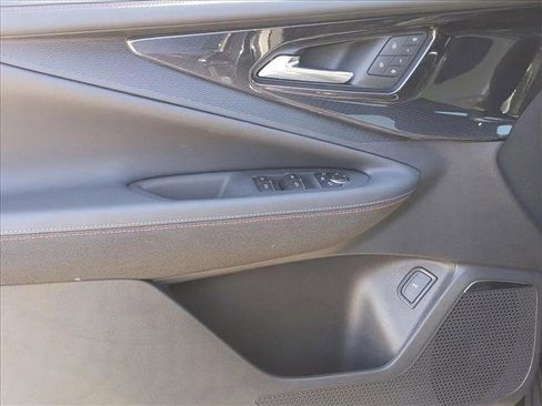 New 2025 Chevrolet Blazer EV RS image 9