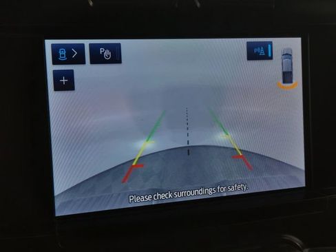 Used 2022 Ford F150 XLT image 18