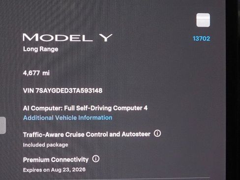 Used 2026 Tesla Model Y Long Range RWD image 4