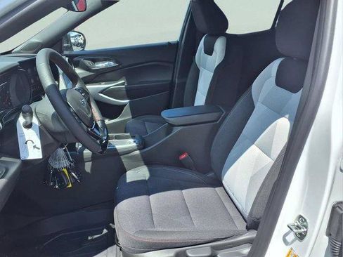 New 2026 Chevrolet Trax RS w/ Driver Confidence Package FWD image 17