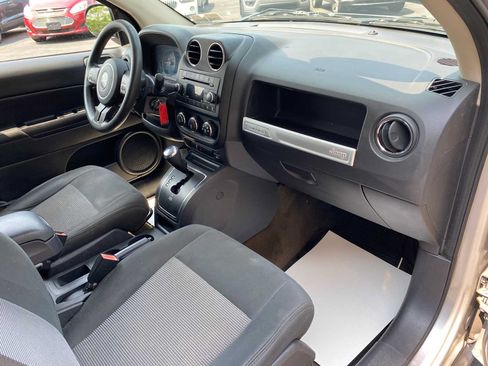 Used 2017 Jeep Compass Sport w/ Power Value Group FWD image 22