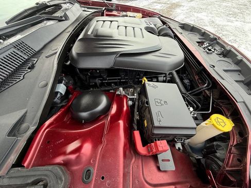 Used 2018 Chrysler 300 Limited w/ Safetytec Plus Group image 11