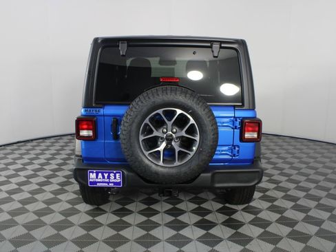 New 2026 Jeep Wrangler Sport AWD/4WD image 19
