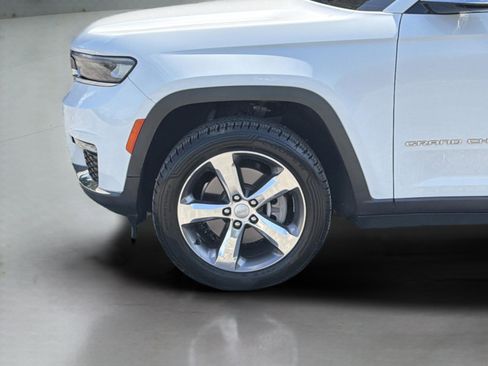 Used 2021 Jeep Grand Cherokee L Limited image 28