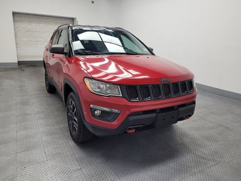 Used 2019 Jeep Compass Trailhawk AWD/4WD image 14