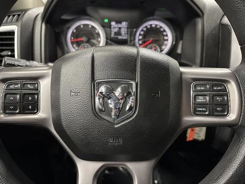 Used 2022 RAM 1500 Classic SLT image 14
