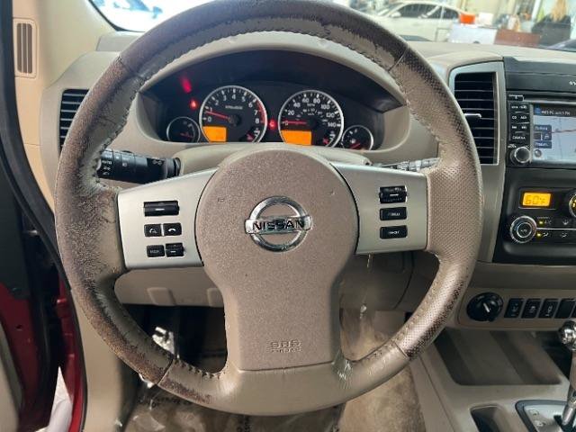 Used 2013 Nissan Frontier SL w/ Moonroof Pkg AWD/4WD image 10