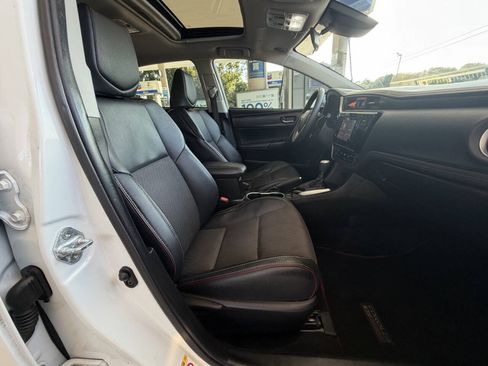 Used 2017 Toyota Corolla SE 50th Anniversary FWD image 6