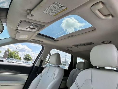 Used 2020 Kia Telluride S FWD image 15