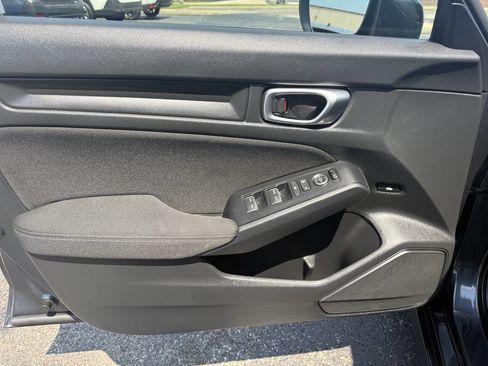 Used 2024 Honda Civic Sport image 14