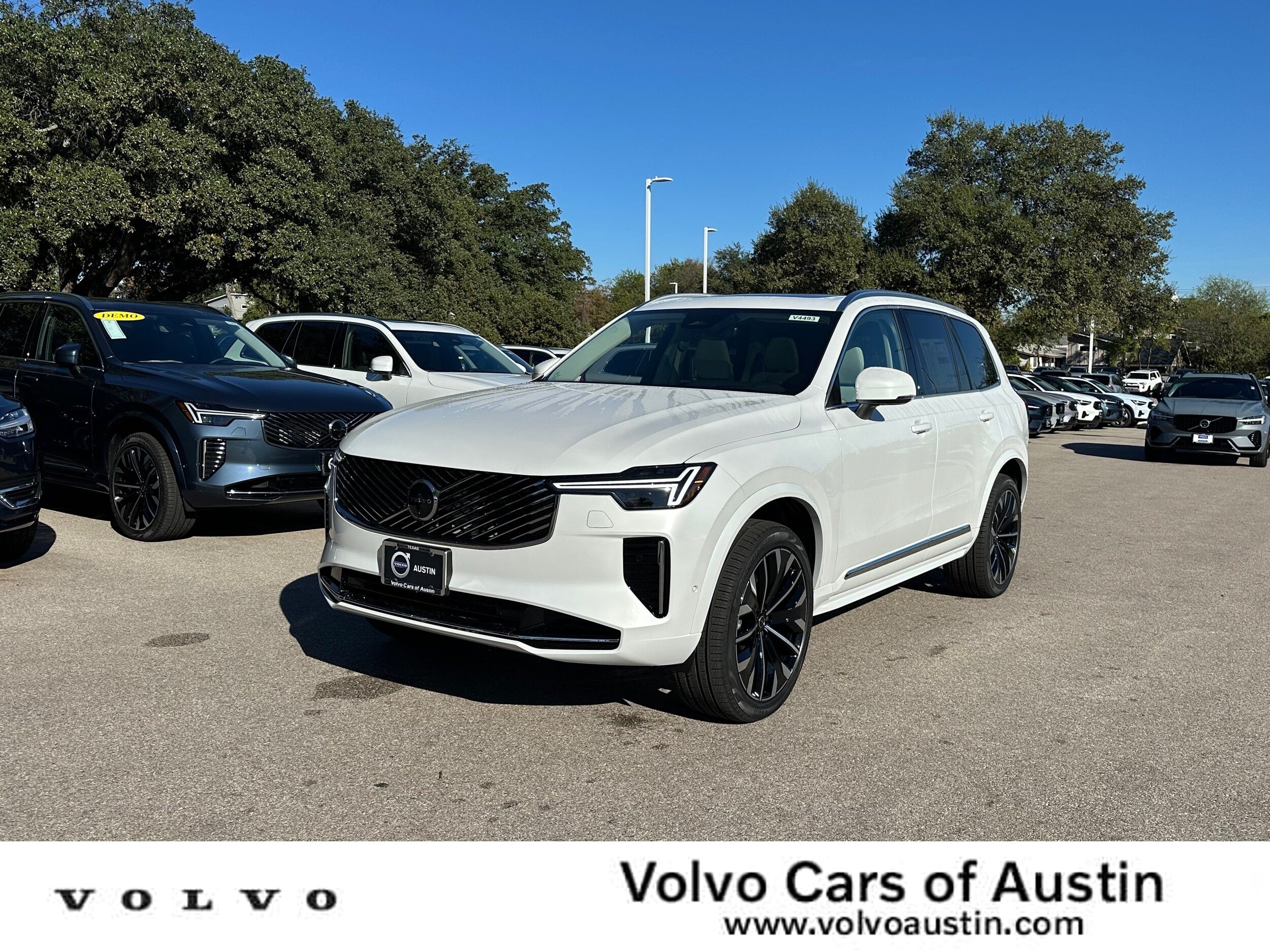 Used 2026 Volvo XC90 B6 Ultra w/ Protection Package AWD/4WD image 1