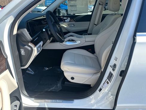 New 2026 Mercedes-Benz GLE 350 4MATIC image 9