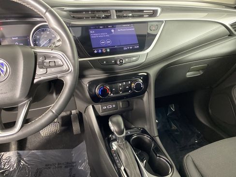 Used 2022 Buick Encore GX Preferred w/ Cold Weather Comfort Package image 27