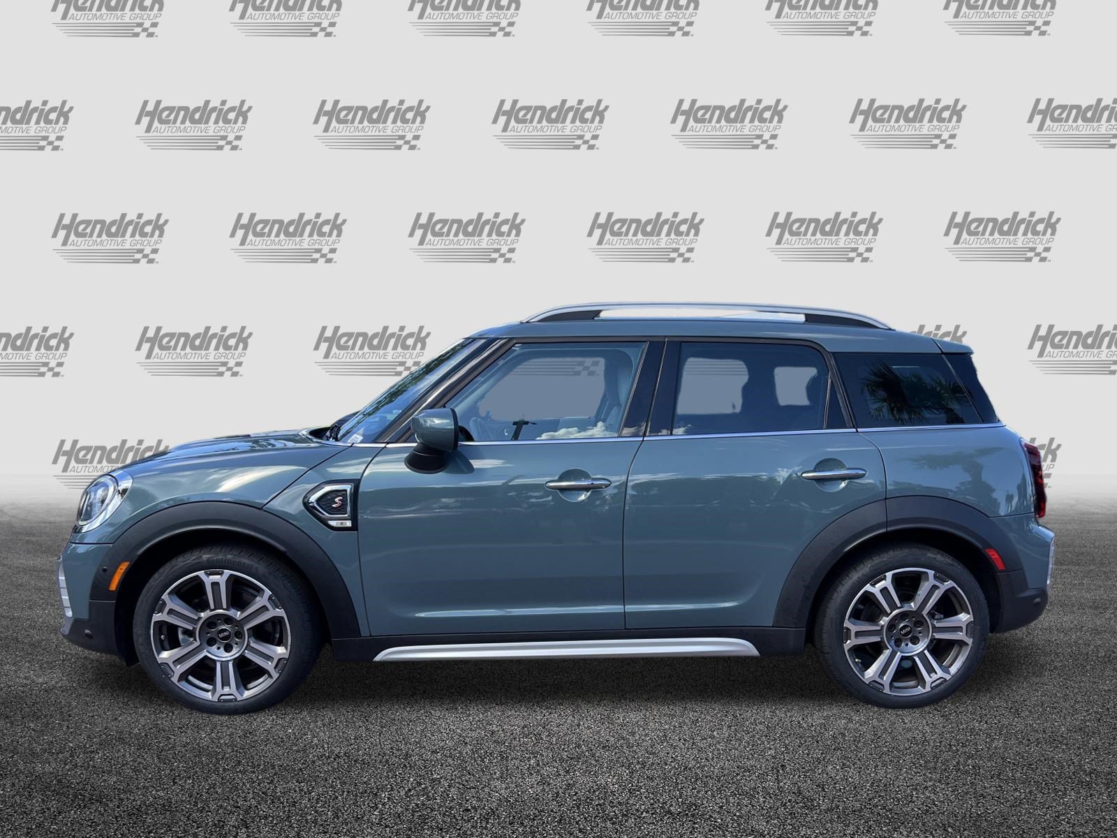 Used 2024 MINI Cooper Countryman S FWD image 7