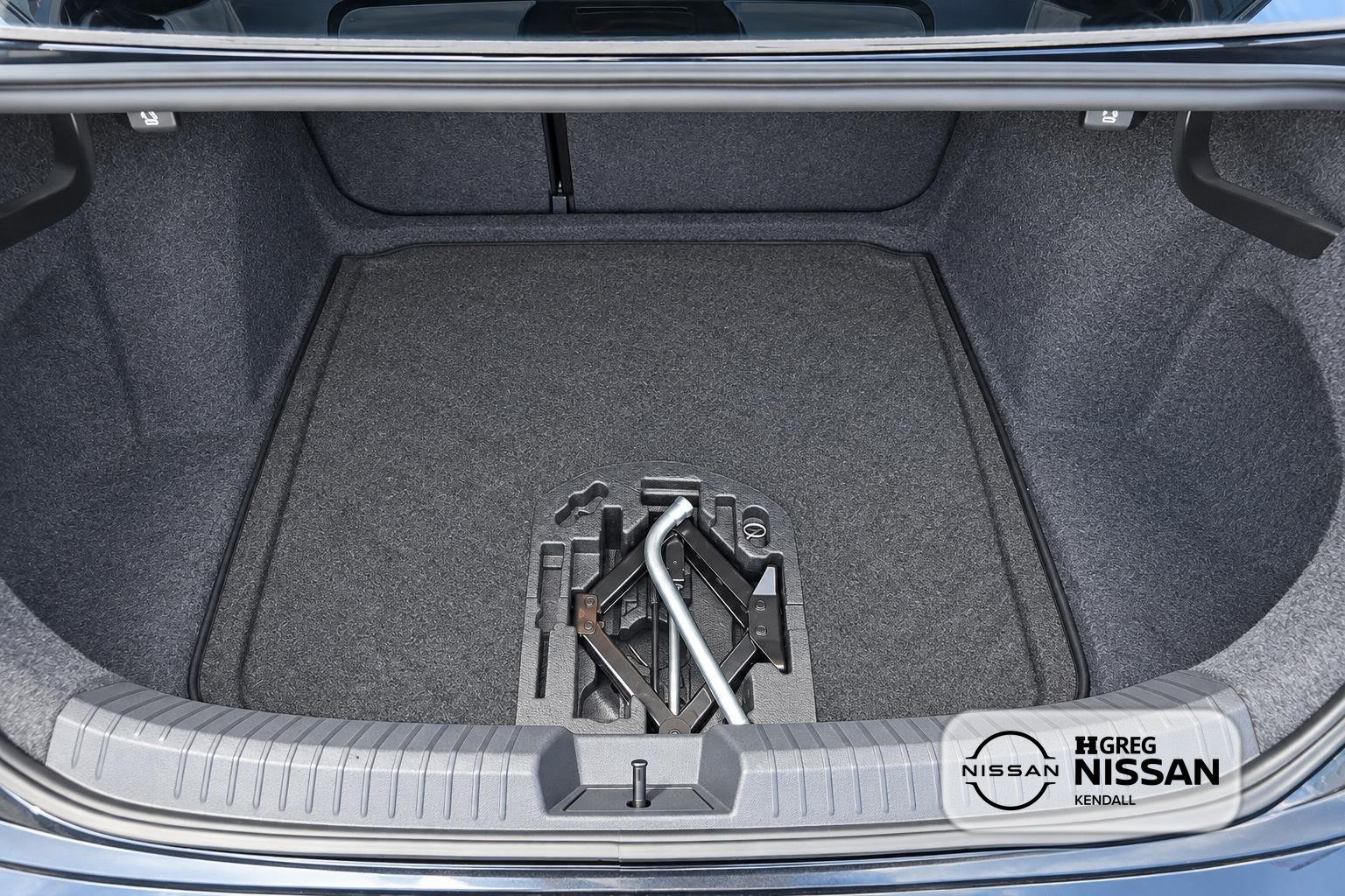 Used 2024 Volkswagen Jetta Sport FWD image 14