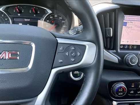Used 2023 GMC Terrain SLT w/ Infotainment Package II AWD/4WD image 23