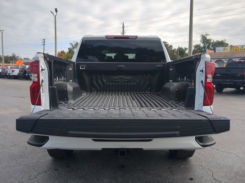Certified 2025 Chevrolet Silverado 1500 Custom image 13