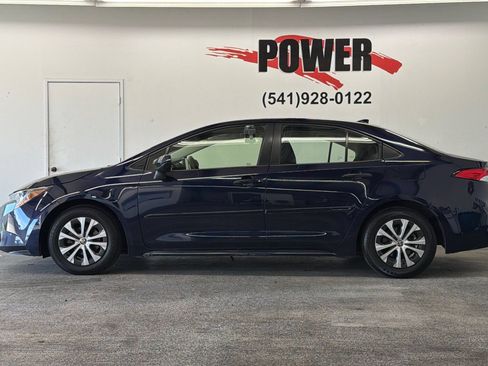 Used 2022 Toyota Corolla LE FWD image 6